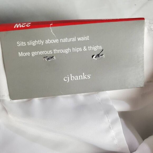 CJ Banks Women’s Uptown Pant Classic Fit Straight Leg White 22W NWT - Picture 6 of 9